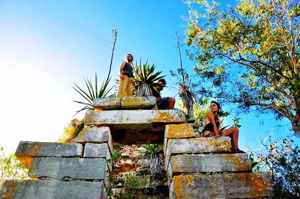 Overlooking the magical Maya jungle from the top of Ikil, a 57m high pyramid structure located only 1.7 km away from the Lemurian Embassy...Lemurians returning home!