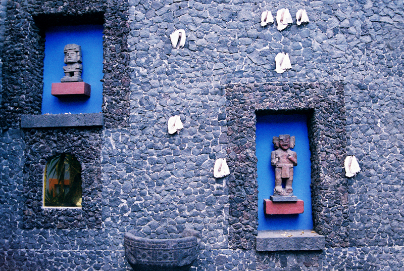 Outside La Casa Azul in the courtyard: a wing added on by Diego Rivera in volcanic stone and incrusted shells.