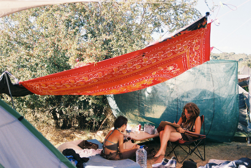 Writing hitchhiking signs back at our camp - with Mexican photographer and anthropologist Carolina Xaulima and writer Catriona Rainsford.